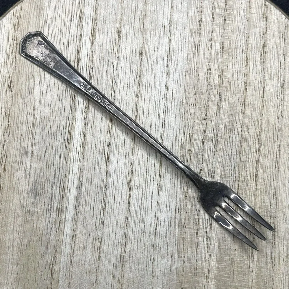 VTG Atq Gramercy Silver Plate E.p.n.s. Cocktail Seafood Fork Tarnished